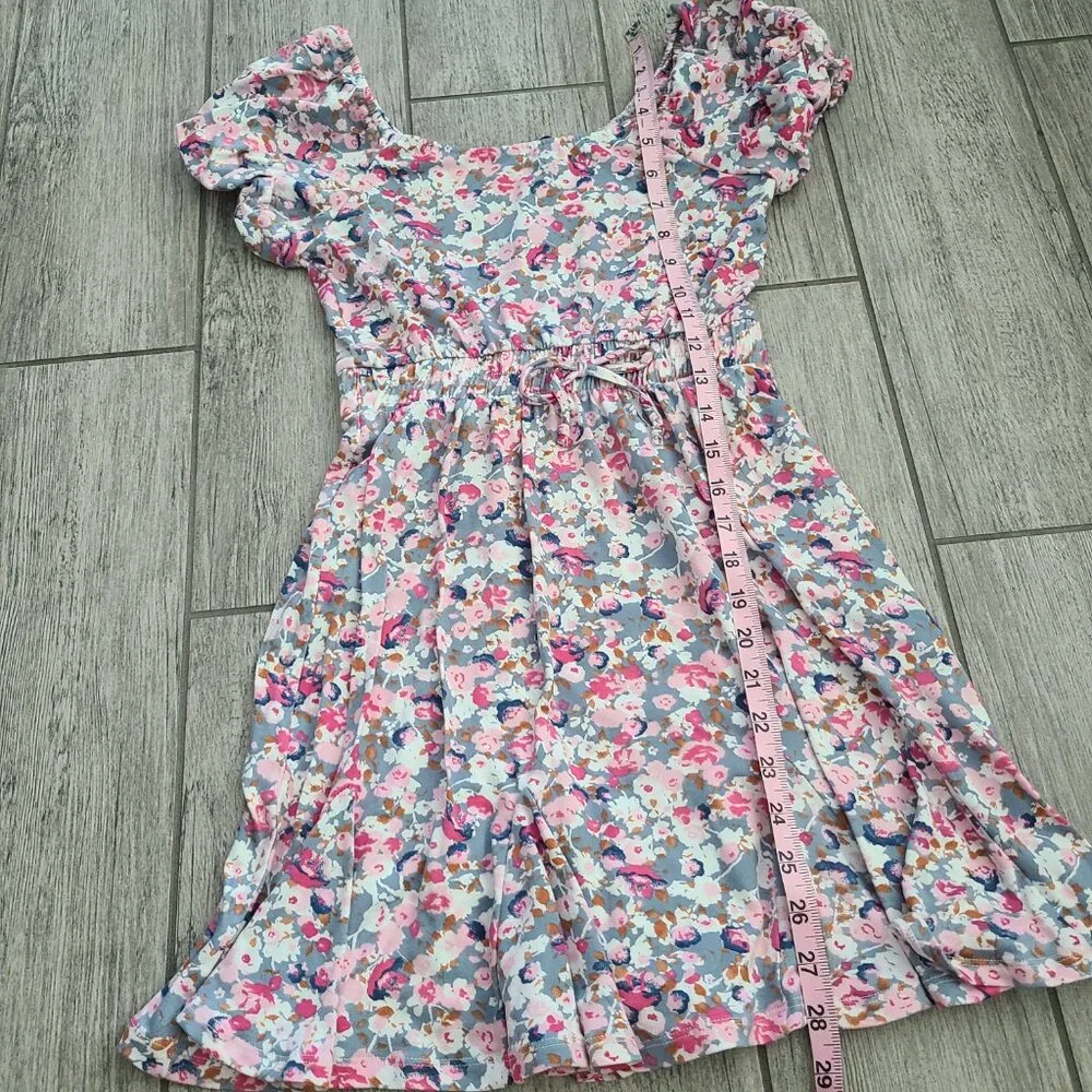 Free Pink Heart Trixxi girls Floral Puff Sleeve Fit & Flare Dress Size Medium